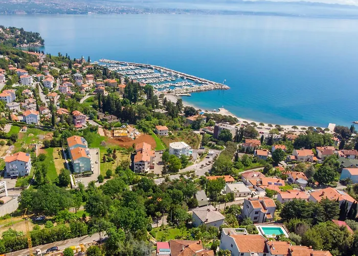 Pia By Interhome וילה