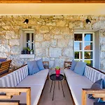 Pia By Interhome *