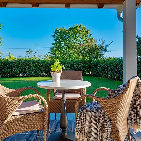 Pia By Interhome * Opatija