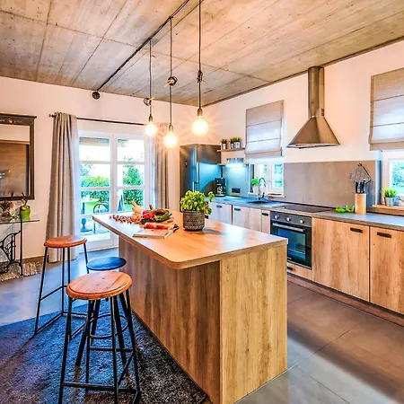 Pia By Interhome