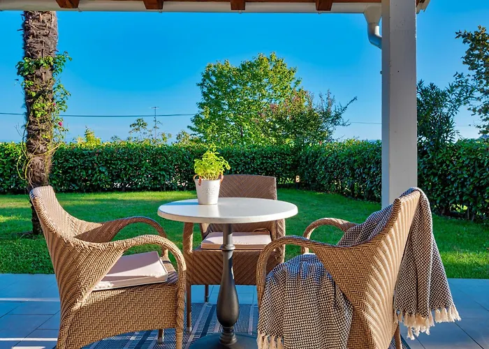 Pia By Interhome * Opatija